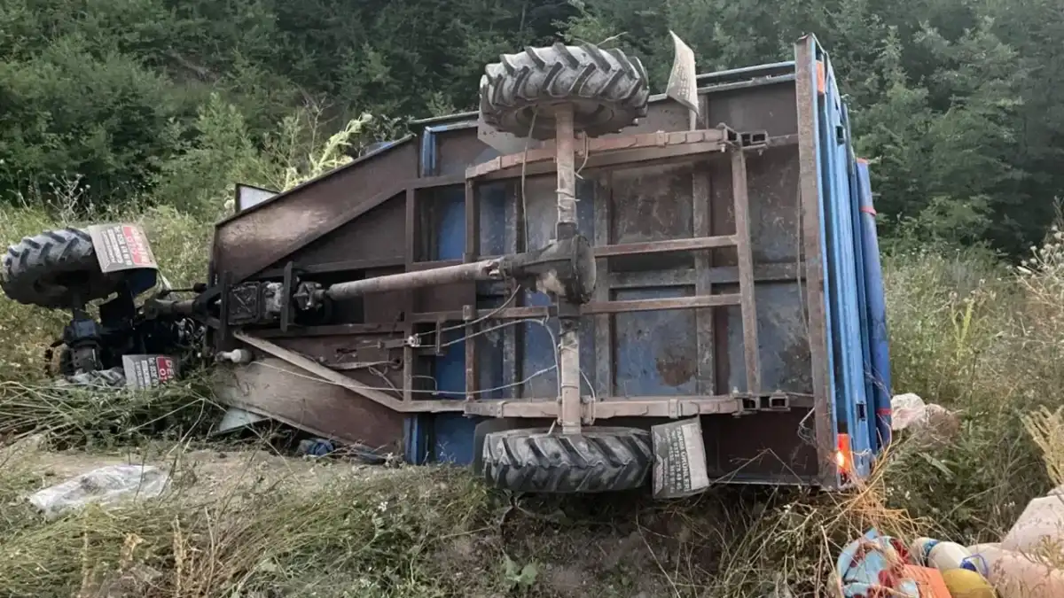 Ordu'da patpat devrildi! Sürücü hayatını kaybetti