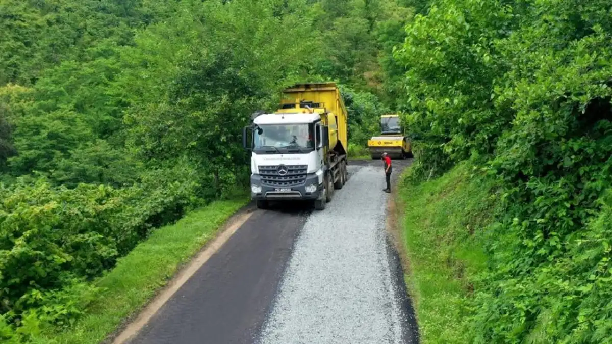 Ordu'da ulaşım yatırımı sürüyor! 3 mahalleyi rahatlatan yol tamamlandı