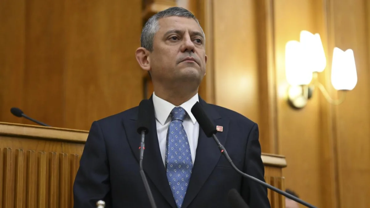 Özgür Özel CHP'den istifa etti! Yeni parti için süreç başladı