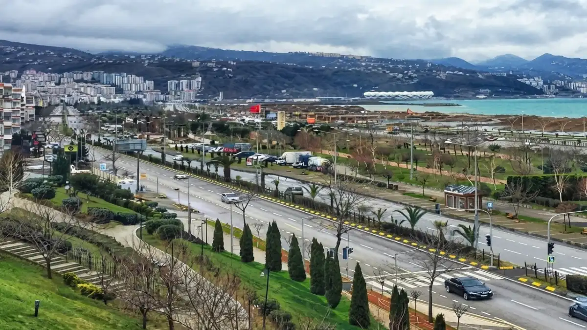 Sahil işgalcilerine kim “Dur” diyecek?