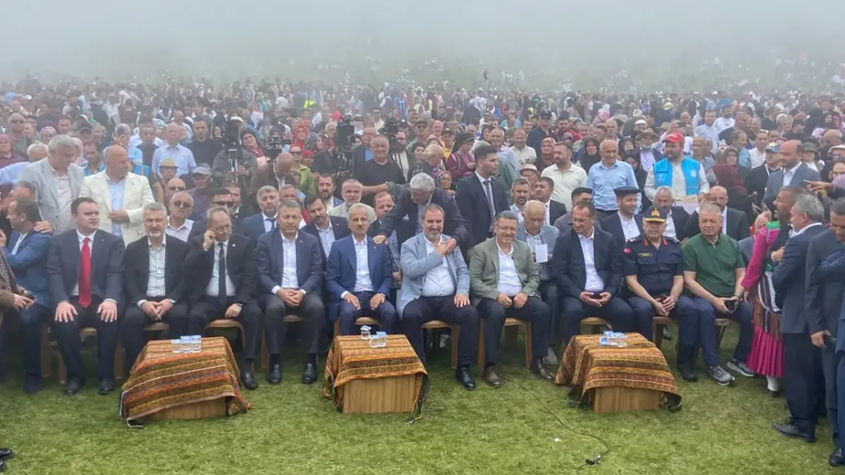 Şalpazarı’ndan Bakan Uraloğlu’na yol ve doğal gaz çağrısı !“Bu millet yol bekliyor”
