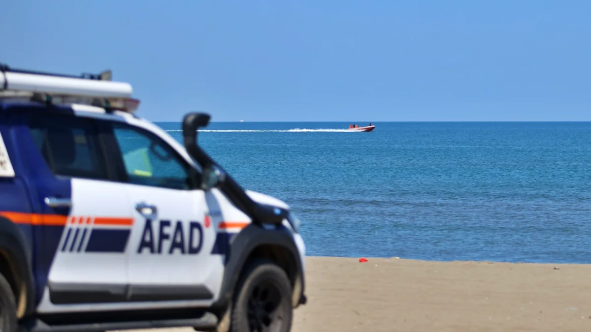 Samsun'da teknenin alabora olması sonucu kaybolan kişinin cansız bedeni bulundu