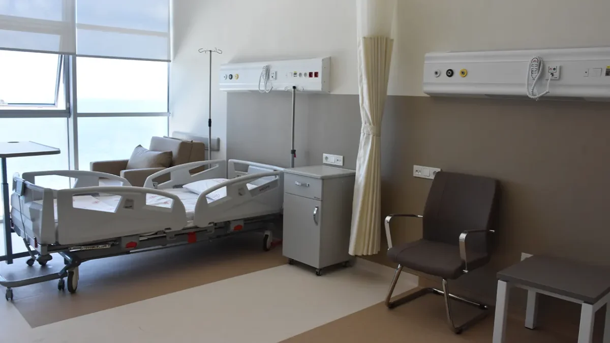 Trabzon Şehir Hastanesi içinden yeni görüntüler geldi! 20 suit oda olacak