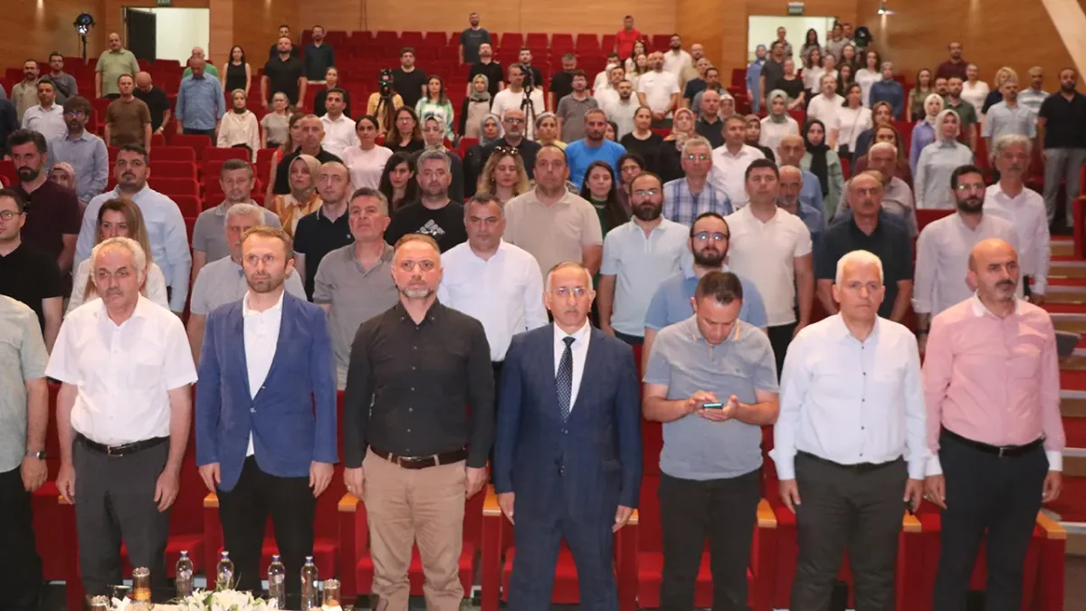 Trabzon ve Rize'de 15 Temmuz için "İrade Bizim, Zafer Bizim" paneli
