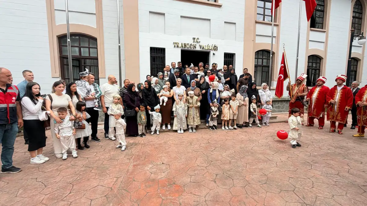 Trabzon'da 25 çocuk için toplu sünnet şöleni düzenlendi