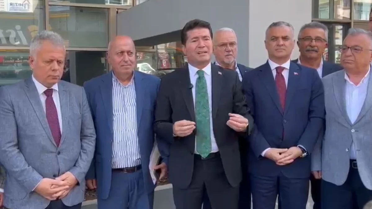 Trabzon’da Deniz Göktaş gerilimi! Başkan Kaya’dan açıklama: “Hakaretin olduğu mecliste olmayız”