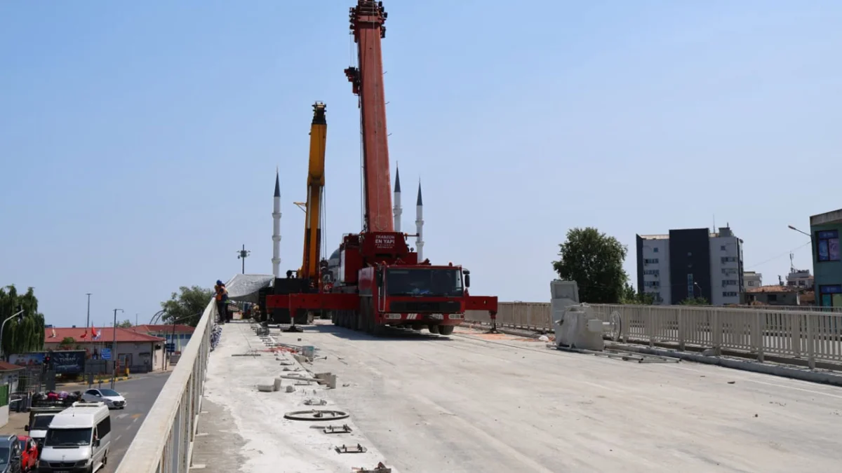 Trabzon'da Reşadiye Viyadüğü sonrası trafik yeniden şekillenecek