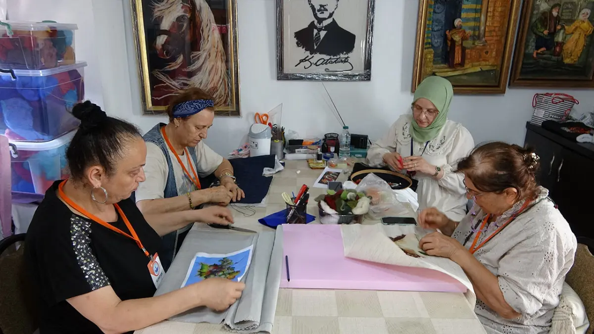 Trabzon’da unutulan sanatlar modern tasarımlarla yeniden yaşatılıyor