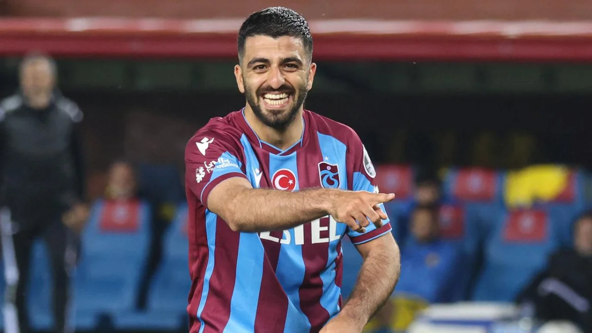 Trabzonspor'da beklenileni verememişti! Yeni takımına imzayı attı