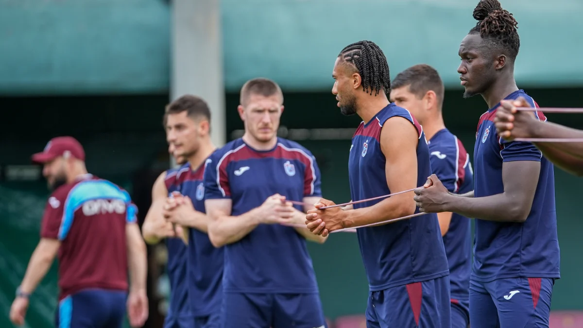 Trabzonspor’da sabah antrenmanı tamamlandı! Harıl harıl...