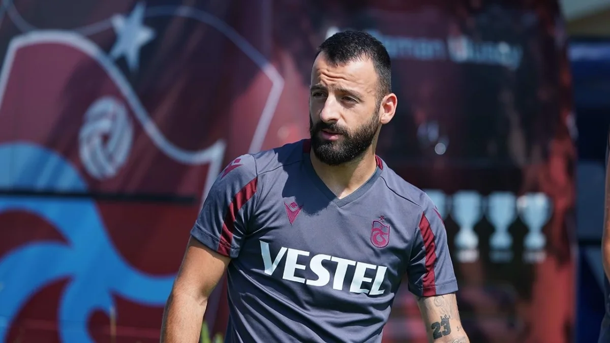 Trabzonspor’un eski yıldızı için transfer yarışı! İki takım devrede