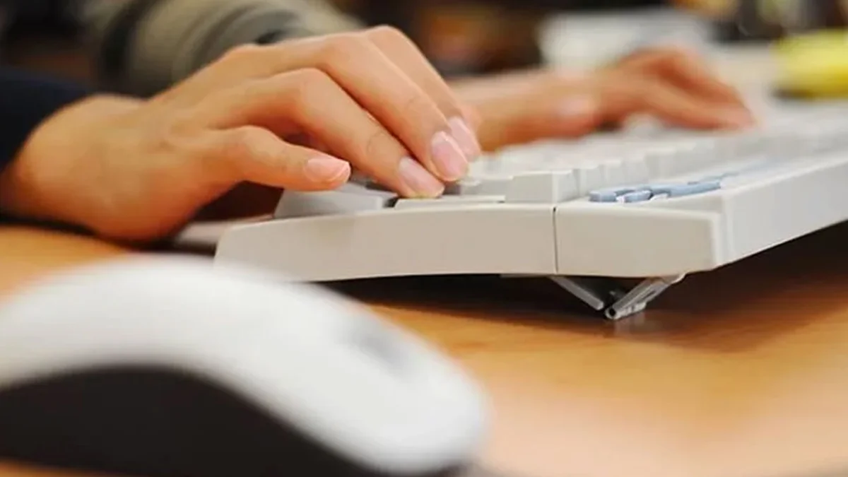 TÜİK açıkladı! Gazeteler azalıyor, internet haber siteleri büyüyor