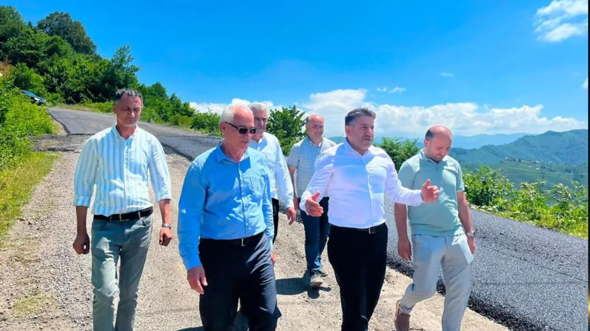 Ulubey'de yol seferberliği! 41 mahallede çalışmalar sürüyor