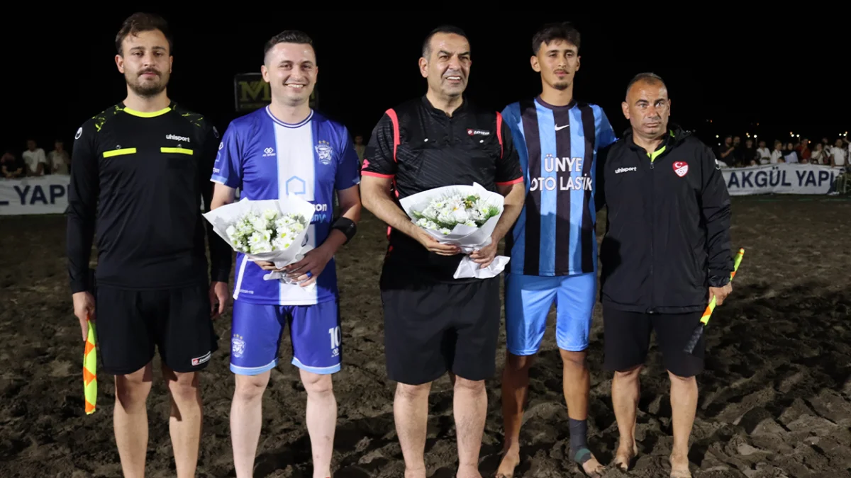 Ünye'de manyetik kum futbolu turnuvasının şampiyonu belli oldu