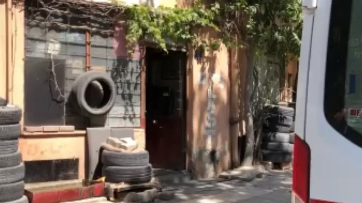 Uyuyor zannettikleri adamın öldüğü ortaya çıktı