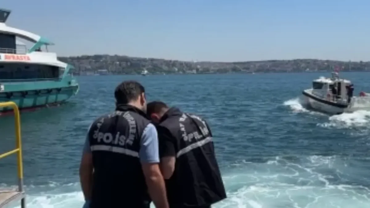 Yolcular fark etti! Denizden cansız bedeni çıkarıldı