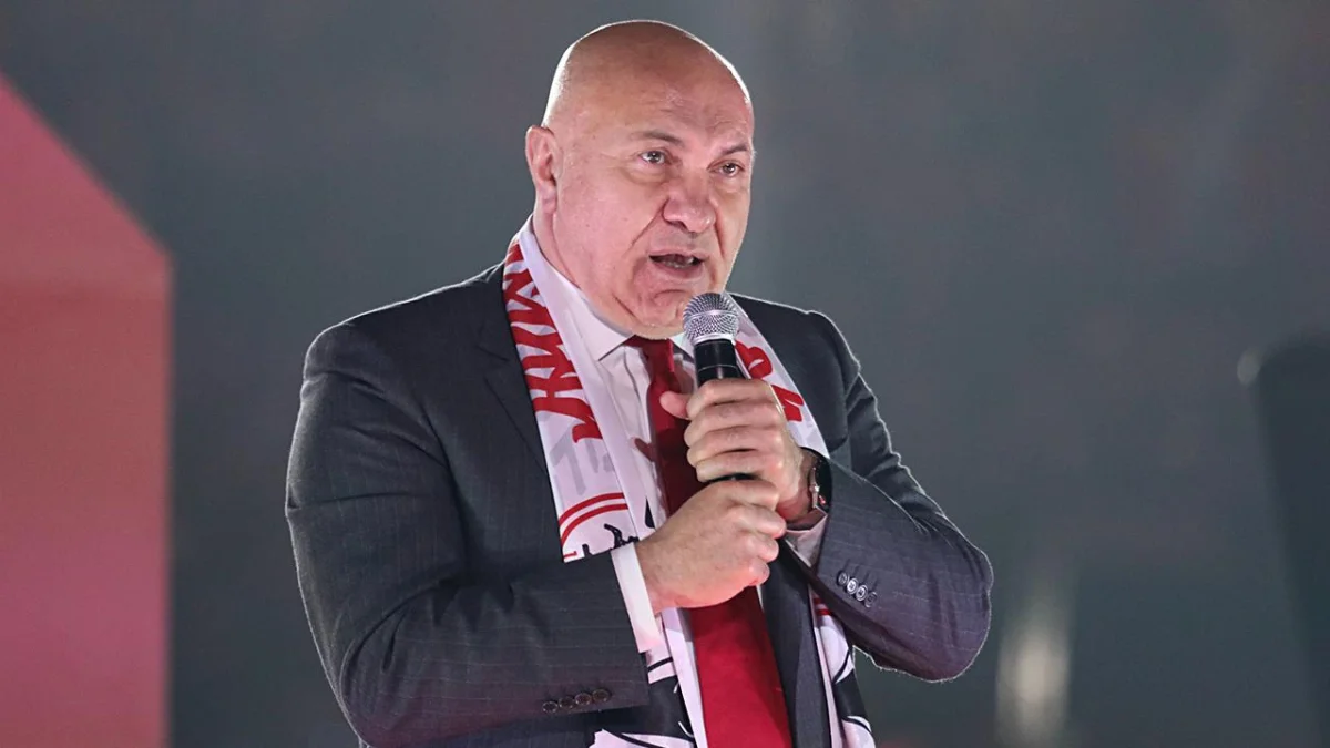 Yüksel Yıldırım Trabzonspor'un gündemindeki Rick Van Drongelen hakkında konuştu: "Bu Hafta Sonuna Kadar Netleşir"