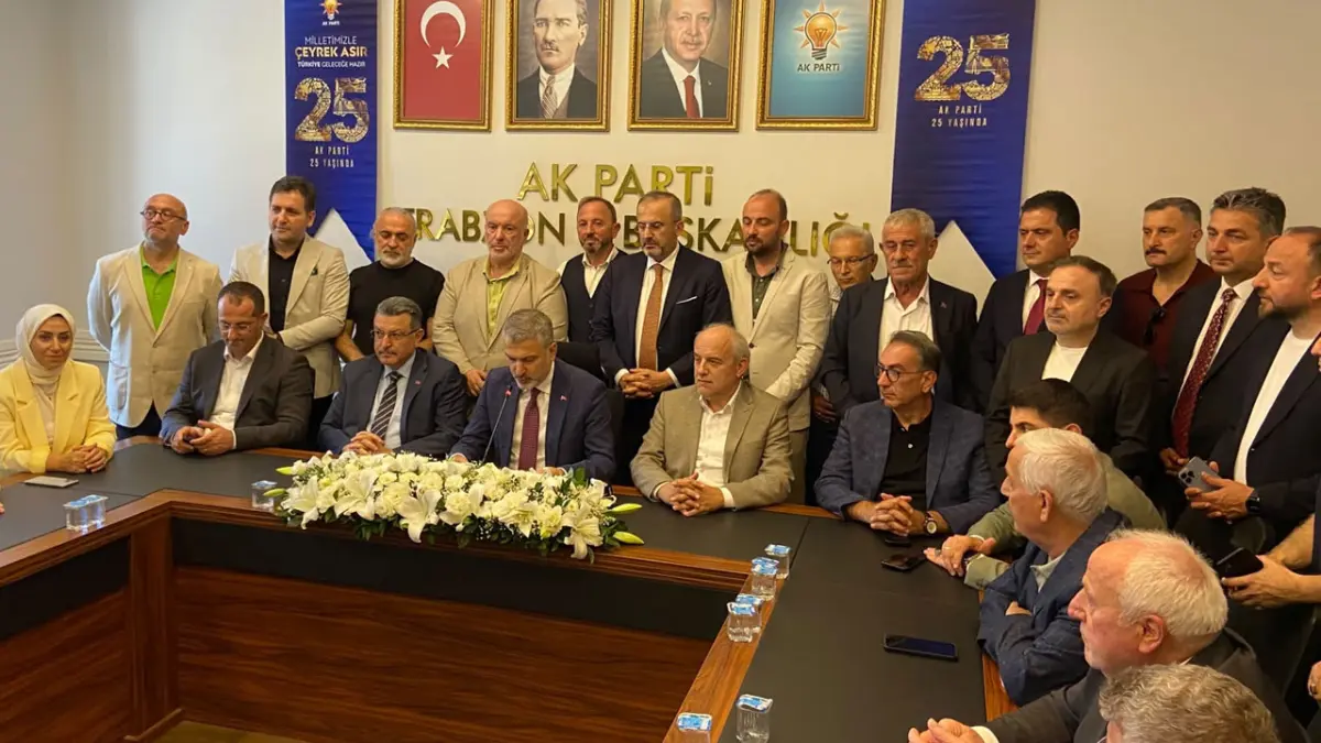 AK Parti Trabzon’da 25. yıl gururu: “Türkiye, geleceğe hazır”
