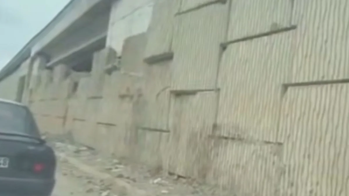 Araklı-Sürmene yolunda tehlike! Beton bloklar kopma noktasında