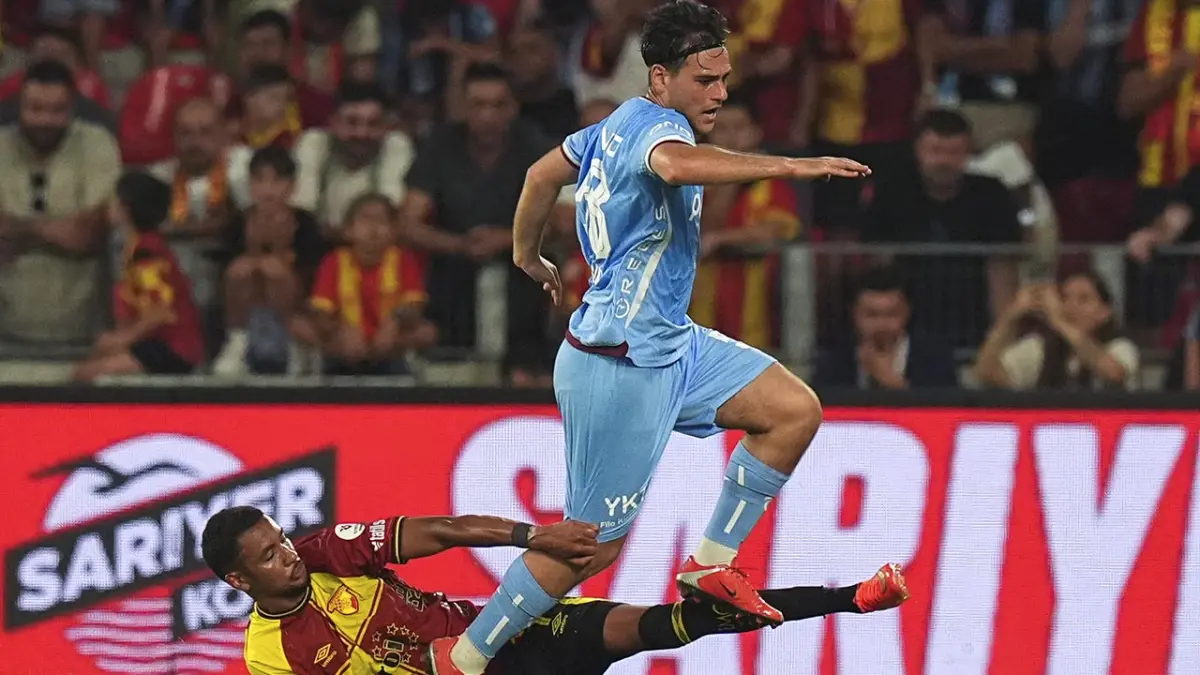 Aral Şimşir Trabzonspor’da sahne alıyor