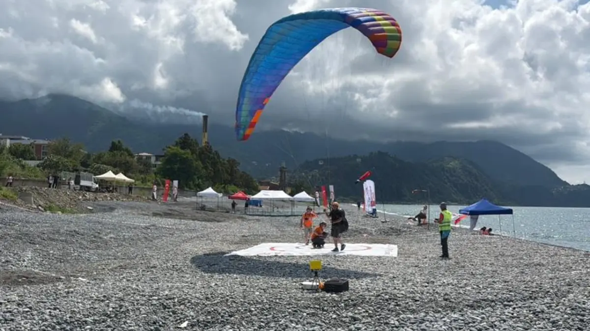 Artvin’de yamaç paraşütü heyecanı: Türkiye Şampiyonası başladı