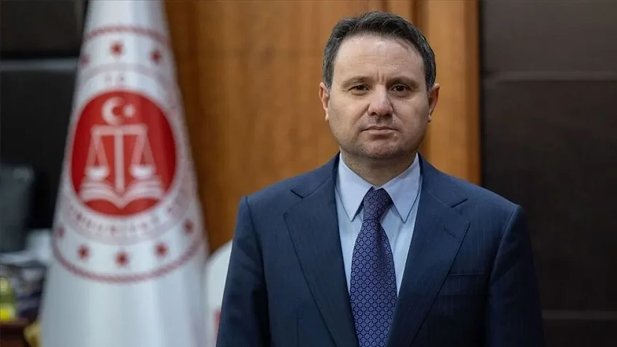 Bakan Akın Gürlek Trabzon'a geliyor AK Parti İl Danışma Toplantısına katılacak