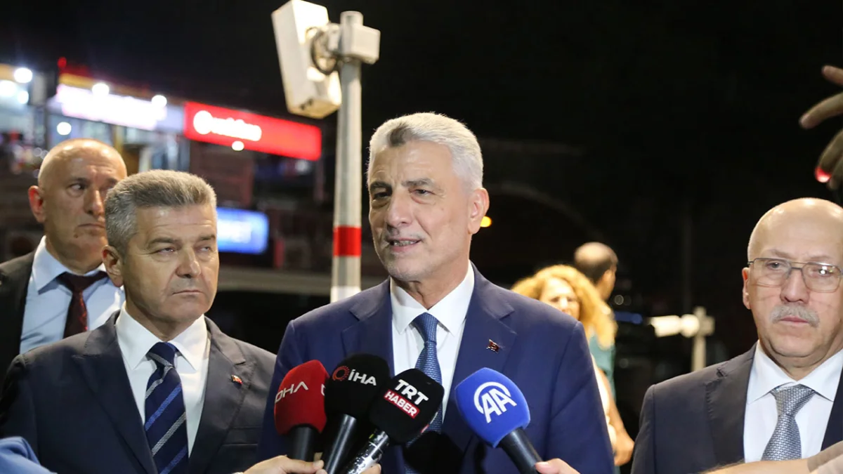 Bakan Bolat: Sarp Gümrük Kapısı Asya’ya açılan stratejik geçiş noktası