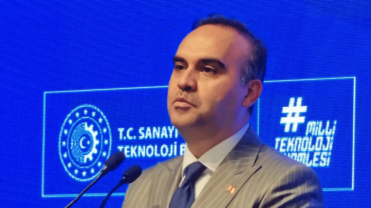 Bakan Kacır: “Trabzon’da 85,5 milyar liralık yatırımın önünü açtık”