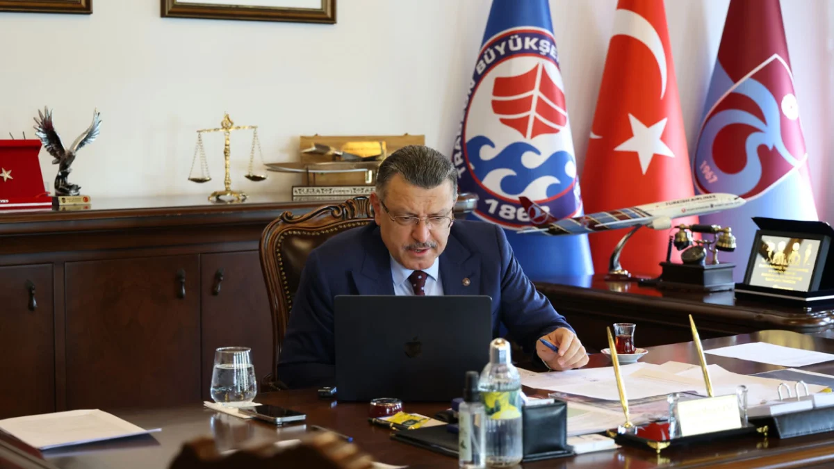 Başkan Genç Mısır televizyonunda Trabzon ve Salah’ı anlattı