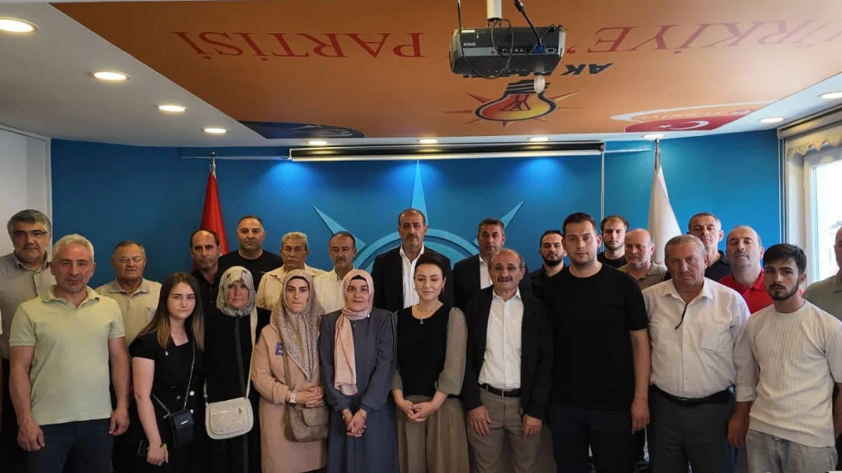 Bayburt AK Parti’de 25. yıl mesajı! “Türkiye Yüzyılı” vurgusu