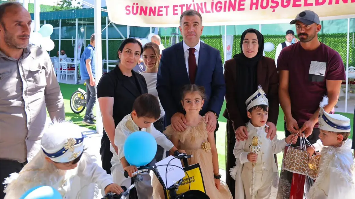 Bayburt’ta 15 çocuk için sünnet şöleni düzenlendi