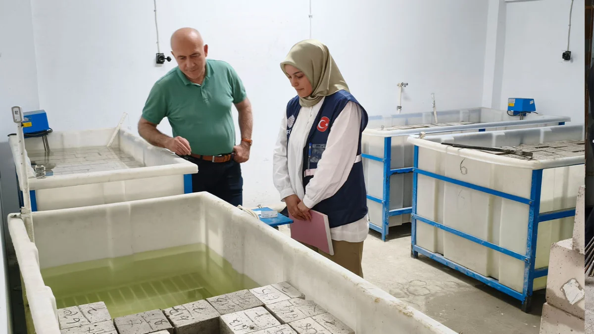 Bayburt’ta yapı denetim laboratuvarında denetim gerçekleştirildi