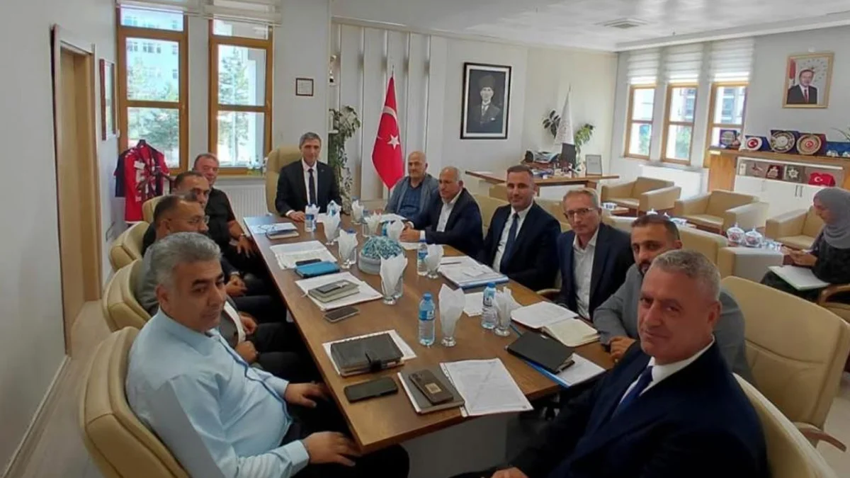 Bayburt’ta Yeni Eğitim Öğretim Yılı İçin Hazırlıklar Masaya Yatırıldı