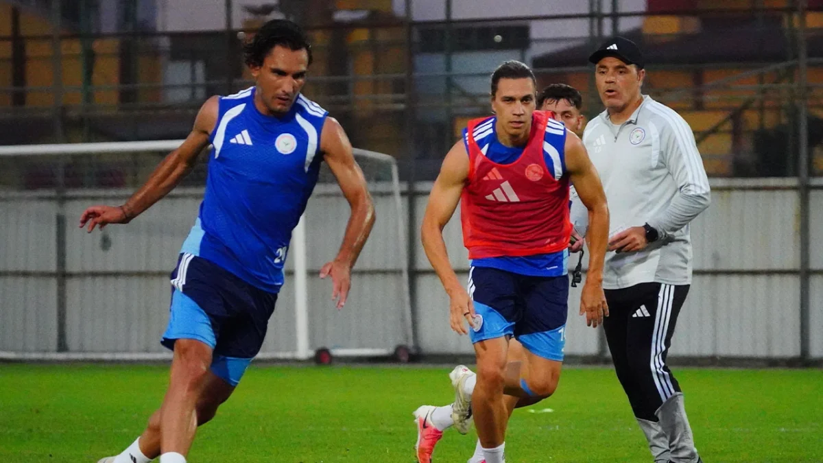 Çaykur Rizespor hazırlıklarını sürdürdü, gözler Pyramids maçında