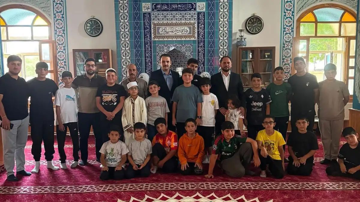 Demirözü Kaymakamı Ahat’tan yaz Kur’an kurslarına ziyaret