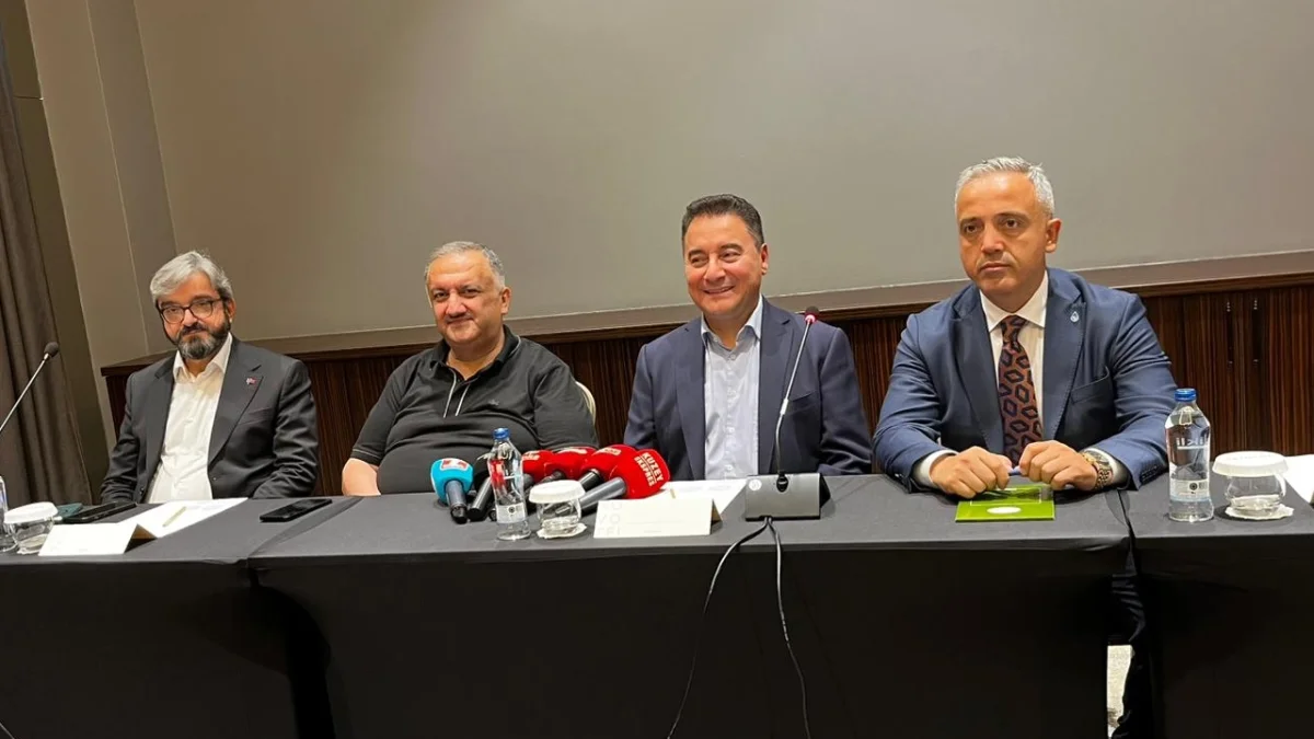 DEVA Partisi Genel Başkanı Babacan Trabzon’da konuştu! “Fındık gündemimizde”