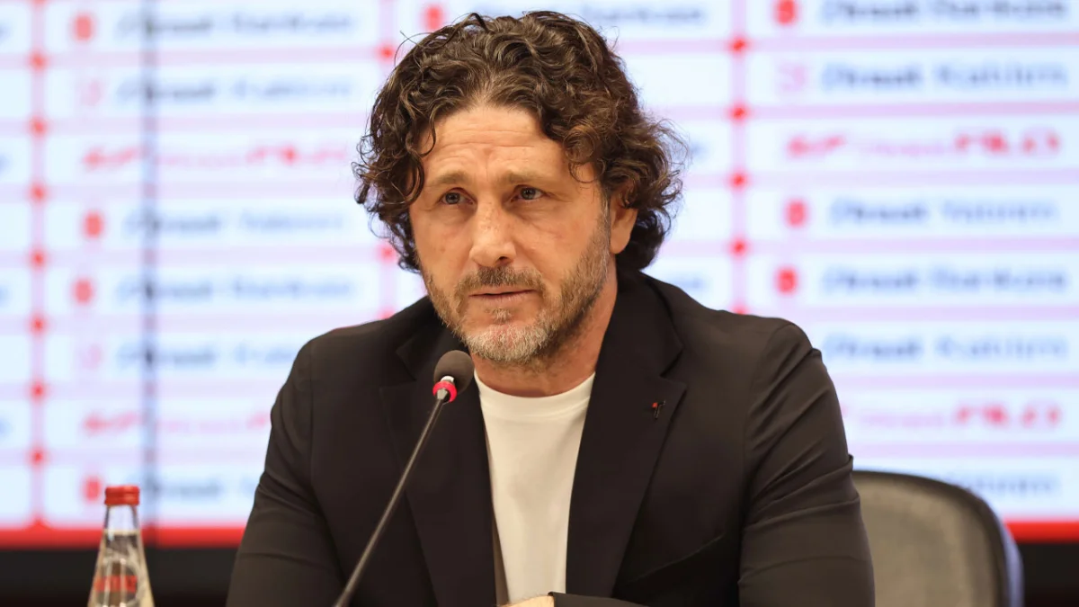 Fatih Tekke’den futbolcularına net mesaj: “Trabzonspor gibi oynamak zorundayız”