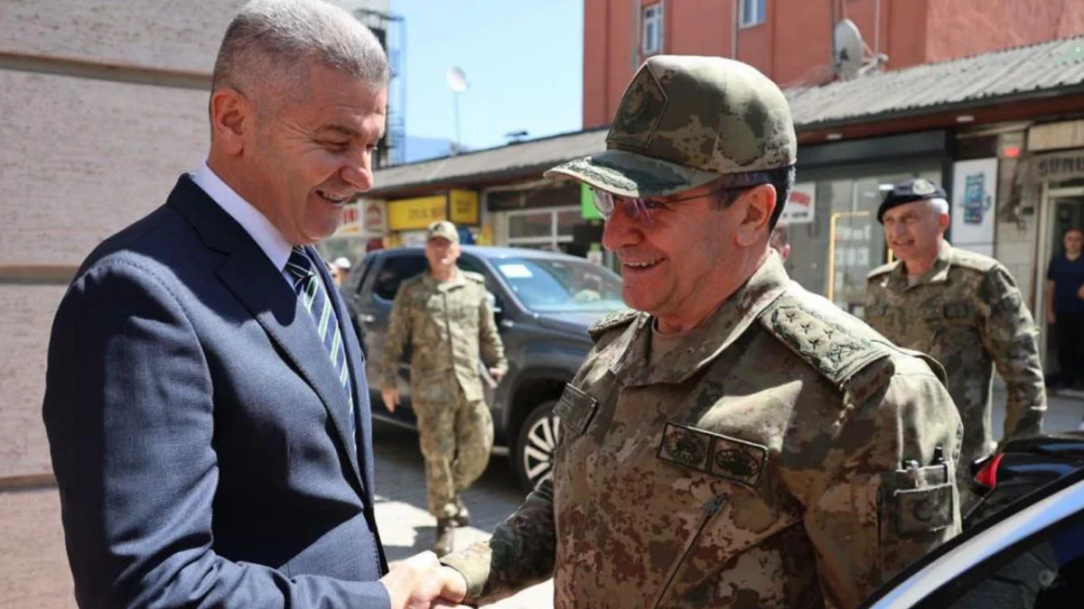 Genelkurmay Başkanı Orgeneral Selçuk Bayraktaroğlu Artvin Valiliği’ni ziyaret etti
