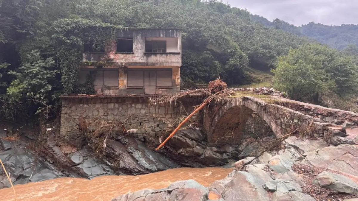 Giresun’da acı hikâye! Köye gidiyorlardı, sel sularına kapıldılar