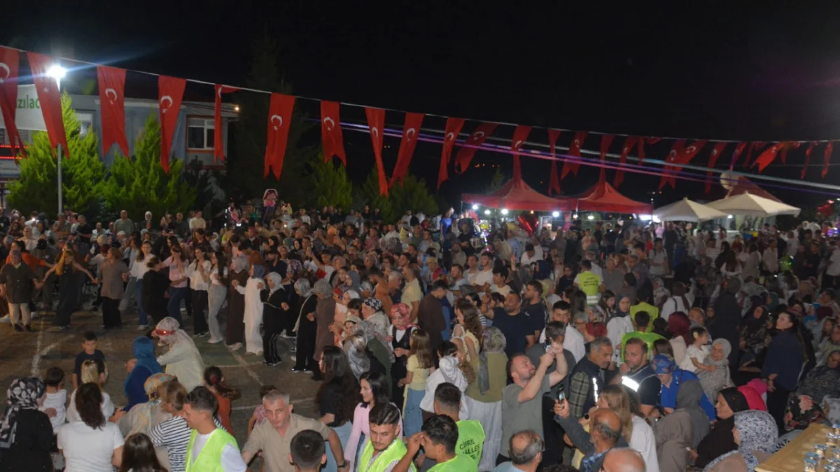 Giresun’da fındık hasadı öncesi geleneksel ırgalama festivali