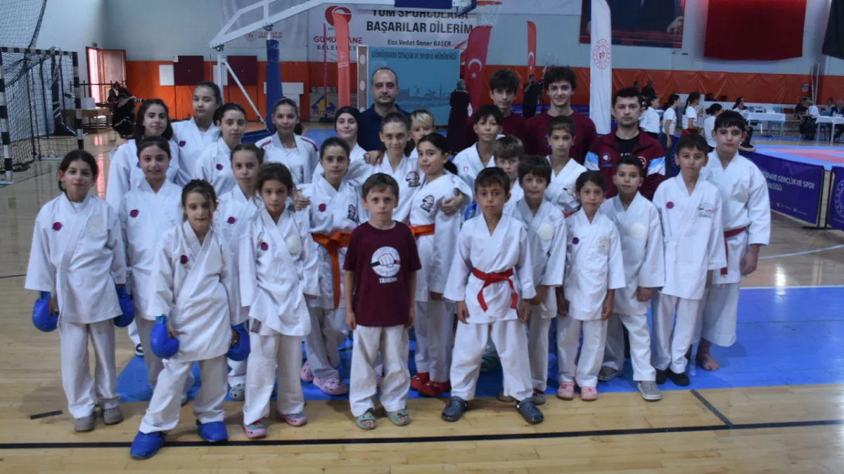 Gümüşhane’de Zafer Bayramı’na özel karate turnuvası düzenlendi