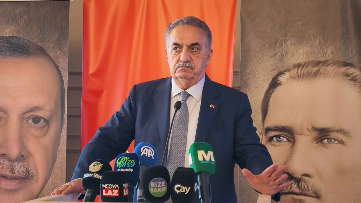 Hayati Yazıcı’dan Rize’de “Terörsüz Türkiye” mesajı
