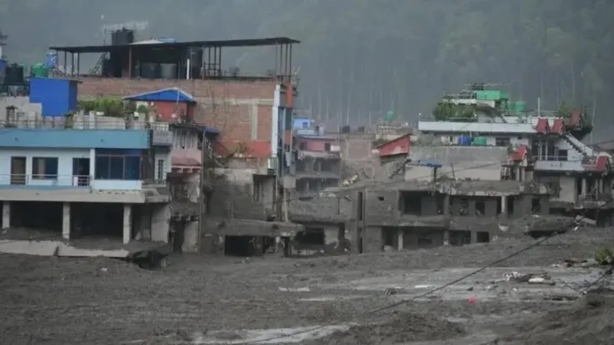 Himalayalar'daki buzul faciasında bilanço ağırlaşıyor: Nepal'de ölü sayısı açıklandı