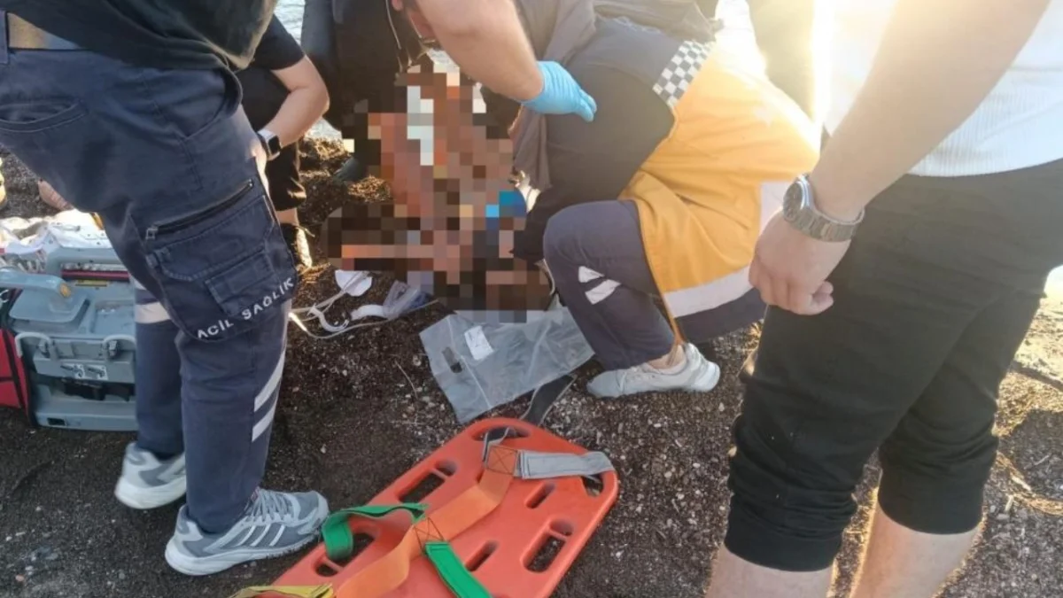 Karadeniz’de korku dolu anlar! 4 yaşındaki çocuk boğulma tehlikesi geçirdi