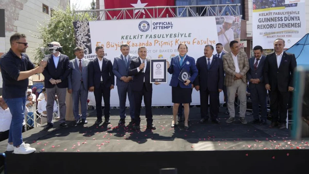 Kelkit’te dünya rekoru! Tek kazanda 6 bin 840 litre kuru fasulye pişirildi