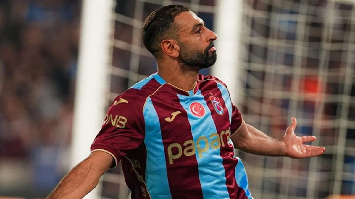 Mohamed Salah’ın Trabzonspor’daki görüntüsü dikkat çekti! “İnanılmaz bir profesyonel”