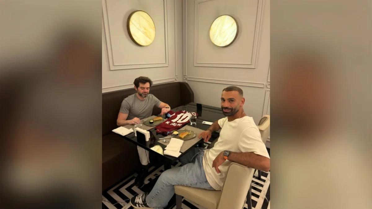 Muhammed Salah baklavaya dayanamadı! Yanındaki forma dikkat çekti
