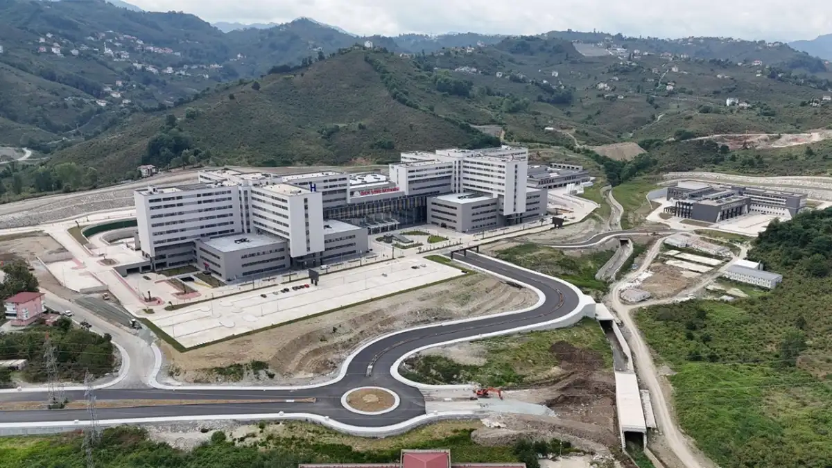 Ordu Şehir Hastanesi otoparkı 4 bin araç kapasitesine çıkarılıyor