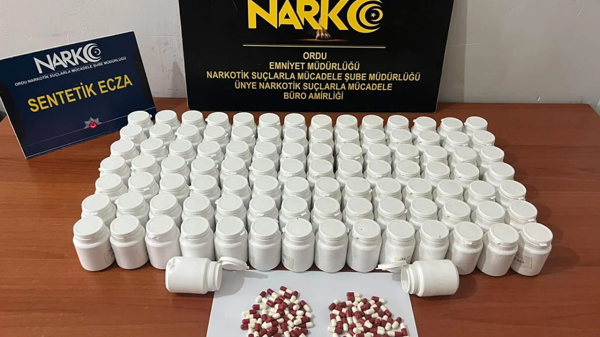 Ordu’da araçtan 5 bin 578 sentetik uyuşturucu hap çıktı