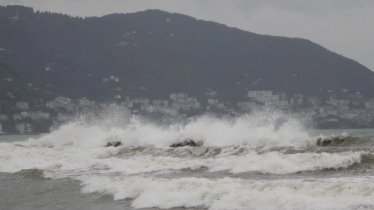 Ordu’da denize girecekler dikkat! Valilikten 1 günlük yasak